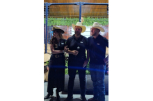 Bruna, Rodrigo e Guilherme — família à frente da Tulipa Agropecuária